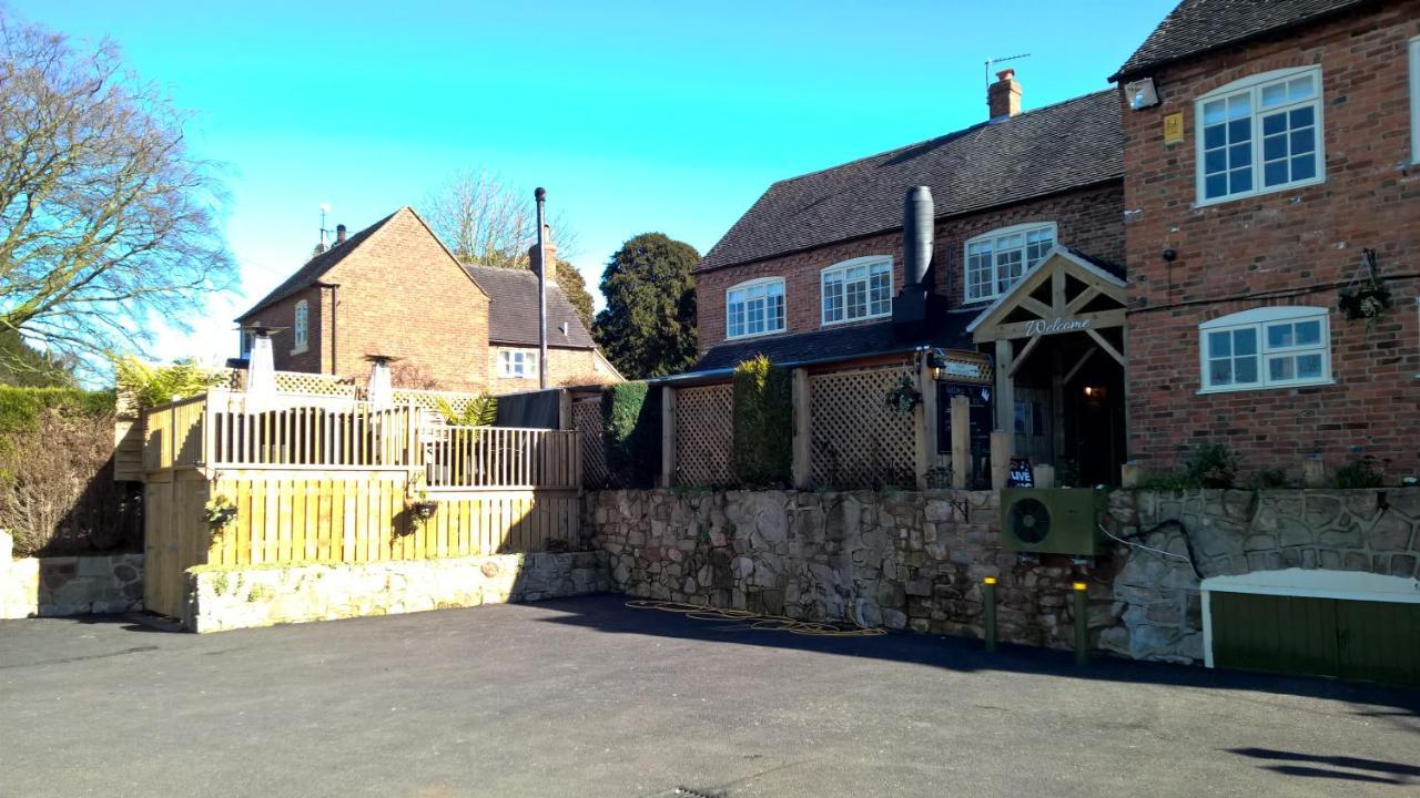 Crown Inn Marston Montgomery Extérieur photo